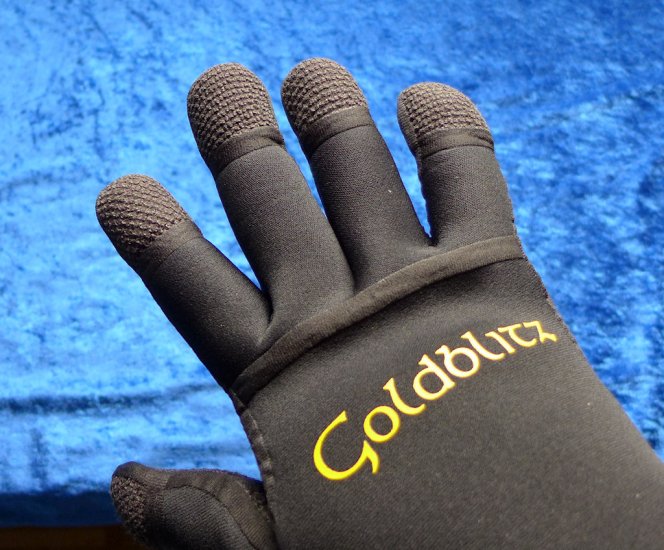 Goldblitz Handschuh - zum Schließen ins Bild klicken